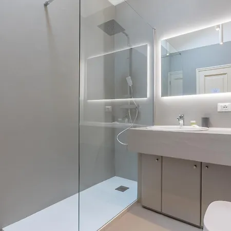Pratello Elegante E Raffinata Mansarda Appartement